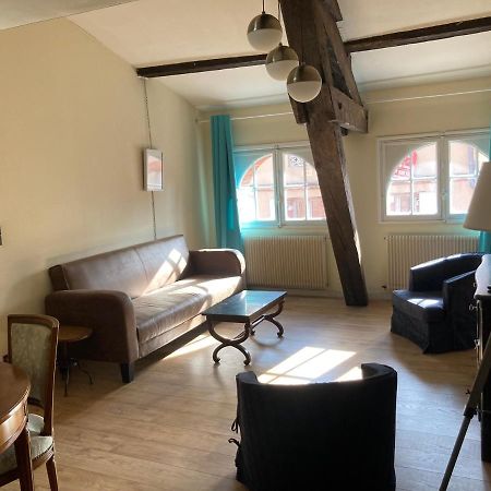 Toulouse Centre: T2 Bis Dans Immeuble Historique Apartment Exterior photo